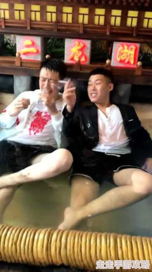 啊灬用力啊灬啊灬快灬深，这个标题让人感到既搞笑又有些调侃，网友们纷纷表示这是对生活压力的幽默反应