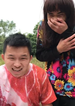 啊灬用力啊灬啊灬快灬深，这个标题让人感到既搞笑又有些调侃，网友们纷纷表示这是对生活压力的幽默反应