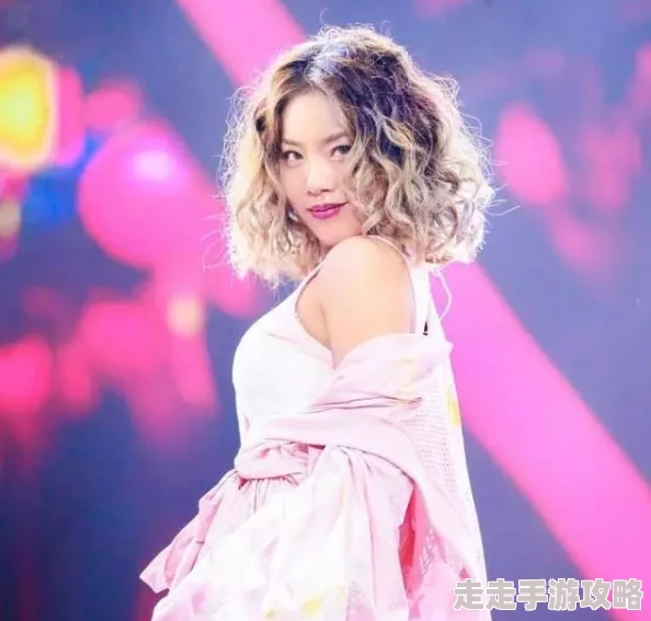 欧美超乳videos超清720：最新潮流趋势与热门话题引发热议，网友纷纷分享观看体验与感受！