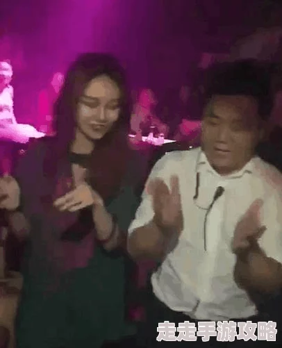 日鲁夜鲁鲁狠狠综合视频：最新动态显示该视频在社交媒体平台上引发热议，吸引了大量观众的关注与讨论