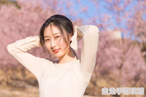 男子深夜偷窥女邻居洗澡被抓现行警方提醒注意个人隐私保护以免遭遇类似事件
