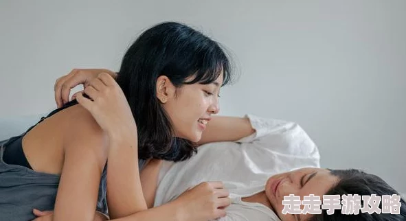 中年女人做爰视频探索中年女性情感与欲望的真实表达