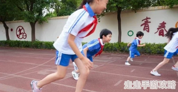 我吃哺乳老师的奶水打猎记