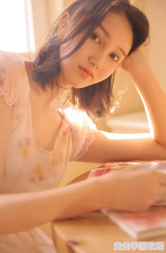 66人体美女大胆大尺度写真展现女性自信与美丽的艺术表达