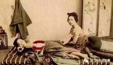 日韩一级黄色毛片指的是来自日本和韩国的成人影视作品，此类内容通常具有较高的制作水准和情节复杂性，吸引了大量观众的关注