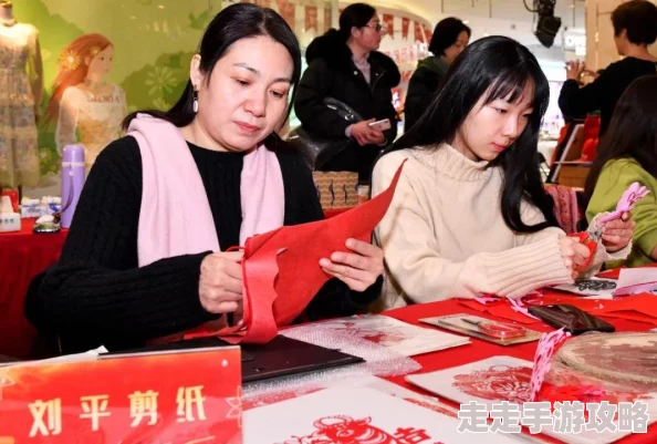 葫芦兄弟12月13日震撼首发，上线即享豪华好礼，更有惊喜限定角色等你来拿！