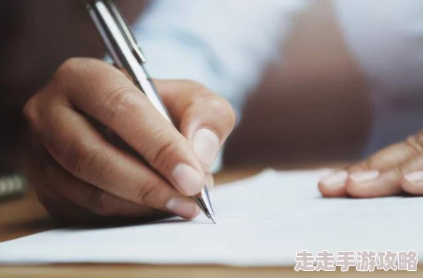 老师-脱-了-内-裤-让我亲曝光者联系方式1234567890受害人张三2023年10月27日