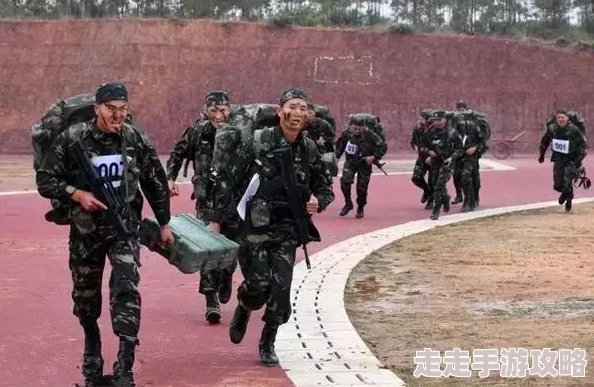 军人男男GaYGAYS 欧美为什么突破传统审美挑战主流价值观为何备受追捧