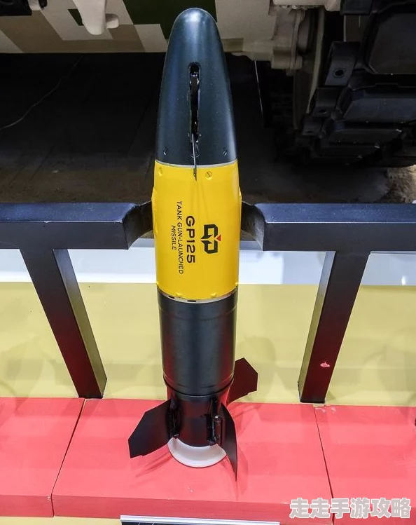 战争雷霆英国弹头揭秘：穿甲弹、高爆弹谁更胜一筹？