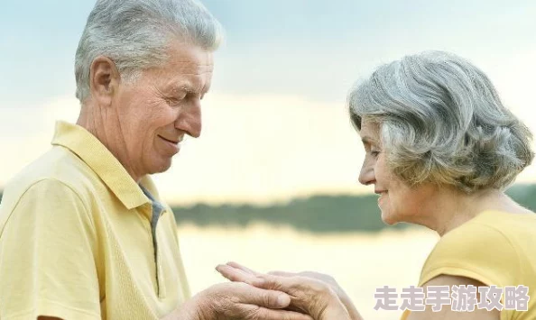 男生女生在一起愁愁，面对感情的挑战与成长，他们如何找到彼此的理解与支持，共同走过难关？