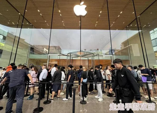 日本IPHONEPROMAX最新动态：苹果发布新款iPhone Pro Max，搭载更强大处理器与改进摄像系统，引发用户热议