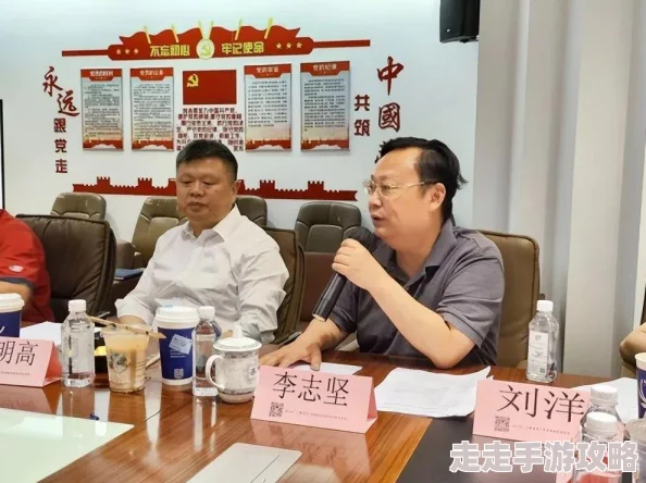 顶级科技公司在人工智能领域的最新动态：新产品发布与行业合作引发广泛关注与讨论