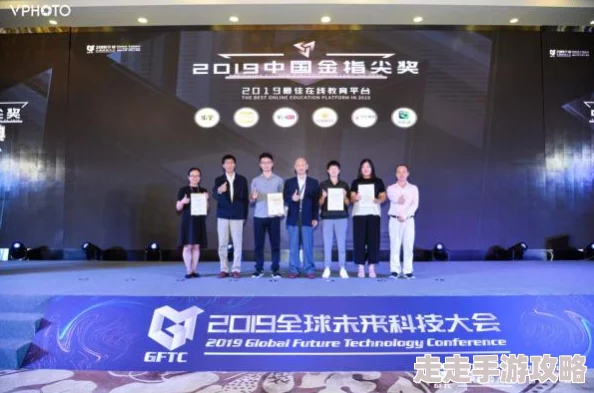 视频二区中字知名国产：最新进展显示该系列在国内外市场反响热烈，观众反馈积极，期待后续更新