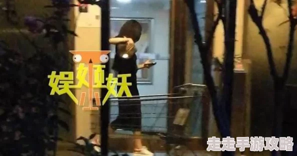 美女逼逼视频引发热议，网友纷纷讨论其内容与影响，相关平台也开始加强审核措施以应对争议