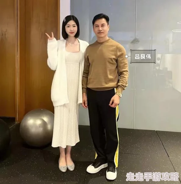 萌白酱一线天粉嫩喷水在线观看，近日在社交平台上引发热议，众多网友纷纷分享观看体验与感受