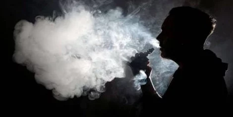欧美xxxxx俄罗斯老妇：最新动态揭示了国际关系中的复杂性与挑战，涉及多国合作与冲突的深层次问题