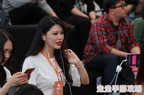 美女靠逼视频网站：新一波热门视频上线，吸引大量观众关注与讨论，平台用户活跃度持续攀升