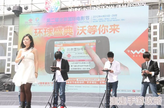 日本韩国三级在线观看：最新动态与观众反响，探讨影片内容及其在两国文化中的影响