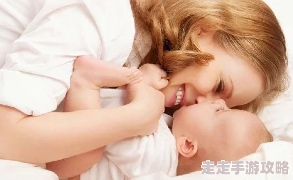 边摸边脱边吃奶，尽享精彩免费视频带来的无限乐趣与刺激体验