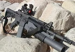 《暗区突围》M4A1改枪全攻略：精选配件搭配，打造极致战斗利器