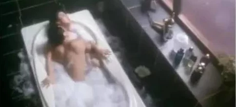 一男多女的激情故事：辣文中的纯爱与欲望交织