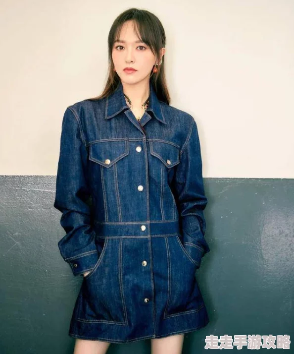 91美女视频在线观看：最新动态与用户反馈，平台内容更新频繁，吸引了大量新用户关注与参与