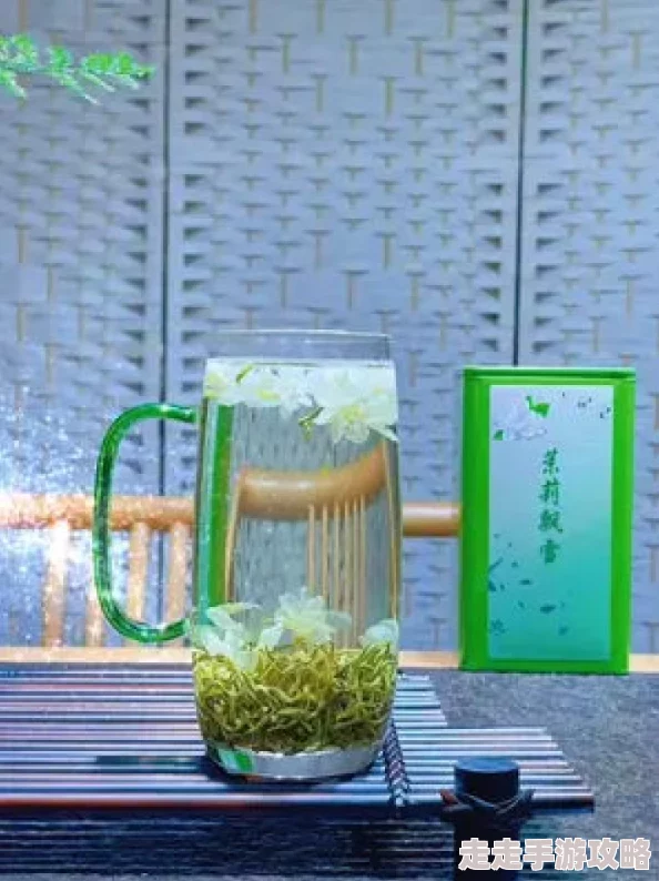 极品粉嫩小泬白浆20P仙踪林，内容真是让人惊艳，画面美得令人陶醉！