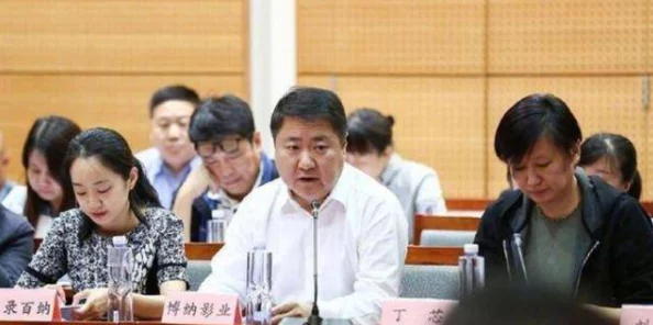 美剧大尺度裸露床戏 网友推荐：这部剧的床戏场面非常真实，情感表达细腻，让人印象深刻，值得一看。