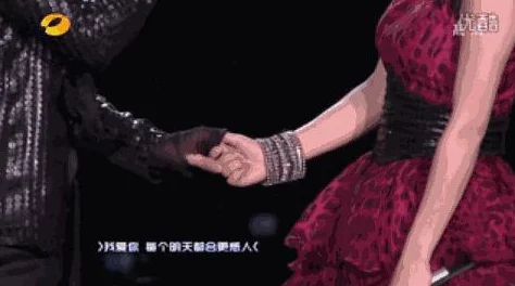 总裁扯掉她的内裤猛地挺进她小说情节过于露骨，缺乏深度和情感铺垫
