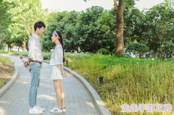 男人日女人动态新鲜事信息分享：最新研究显示男女在沟通中存在显著差异，了解这些差异有助于改善人际关系