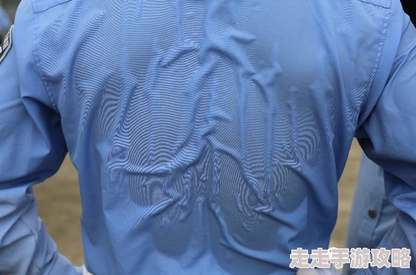 办公室粗大浓稠硕大紫黑青筋bl缠绕交织的呼吸声越来越急促汗水浸湿了衬衫