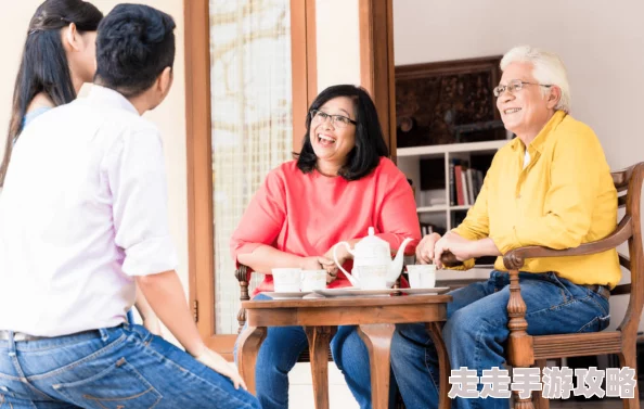 顾家共妻听说邻居张阿姨家的二儿子也参与其中了